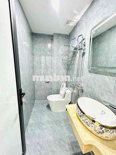 Siêu Gấp!! Phố Quan Nhân, nhà đẹp ở luôn, ngõ nông, 20m oto tránh, 40m