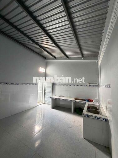 CHO THUÊ NHÀ NGUYÊN CĂN CHÍNH CHỦ đối diện Cao đẳng y tế Long An