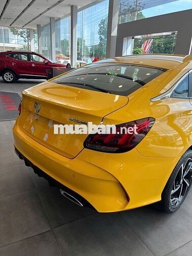 MG5 LUX VÀNG XE MỚI 100% - GIÁ NÀO CŨNG BÁN