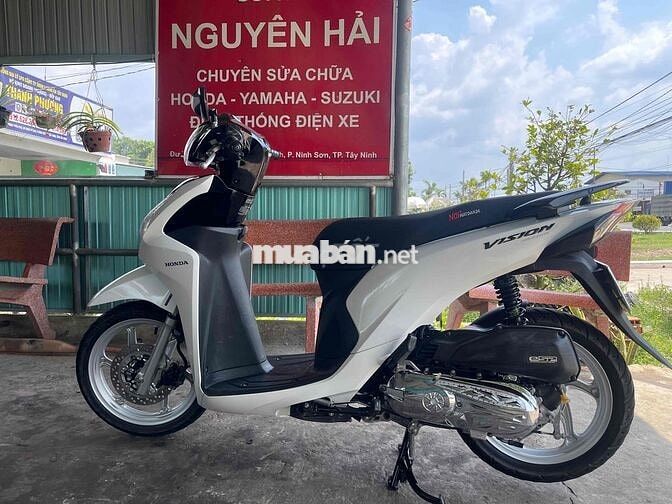 Honda Vision 2018 màu Trắng