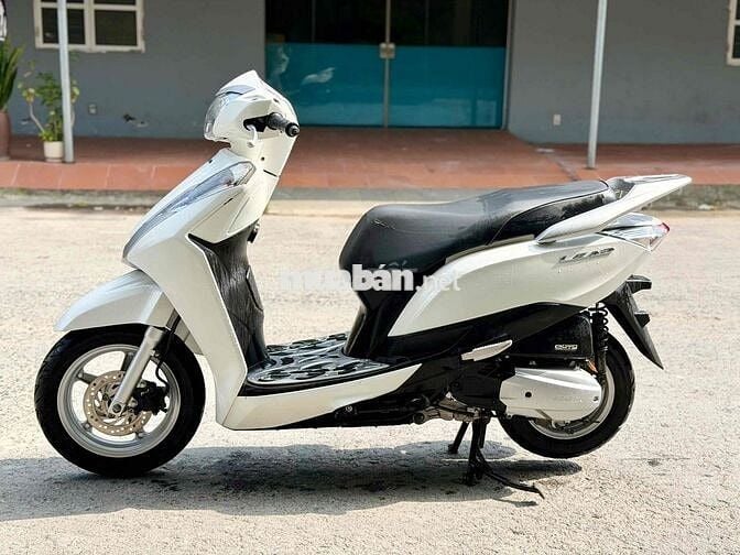 Honda Lead 2014 màu Trắng