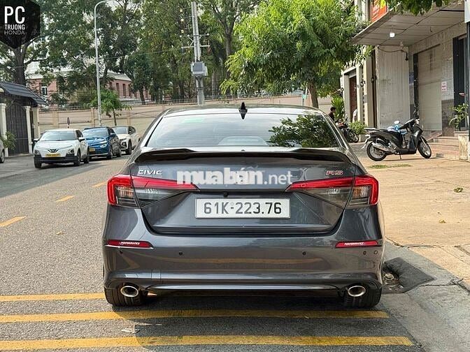 CIVIC RS 2023 SIÊU MỚI, ODO: 10.000KM, SƠN ZIN 98%