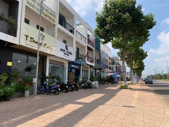 Mua nhà trả góp 50 triệu Nhận nhà kinh doanh ngay đường Lê A LongKhanh