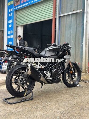 Cb300 màu đen