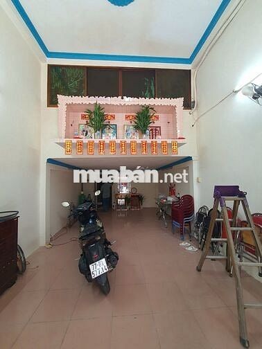 Cho thuê nhà đường Lạc Long Quân, p5, Quận 11m Hẻm xe hơi, 3pn, 3wc