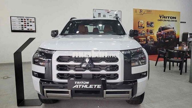 Mitsubishi Triton Athlete 4x4 2025 Mới 100% Trắng