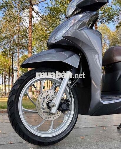 Honda Vision Xám