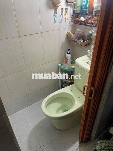 nhà cho thuê đường hoàng diệu F4Q4
