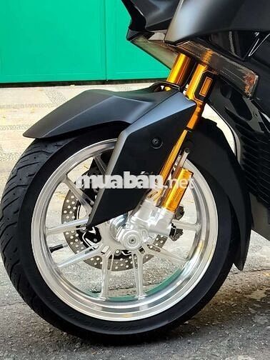 Yamaha Xmax 300 Đen 6000 km