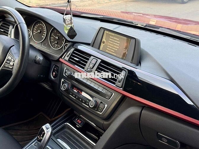 BMW 320i 2013 Sport Đỏ 7v xịn