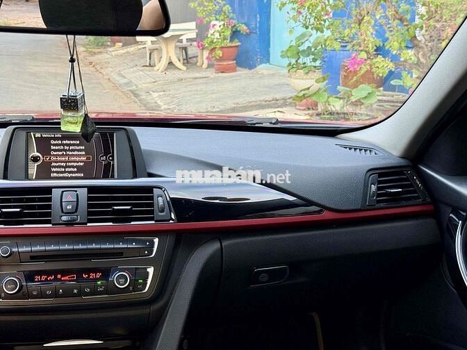 BMW 320i 2013 Sport Đỏ 7v xịn