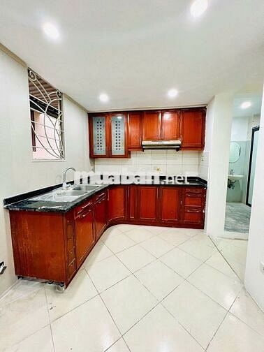 Bán CH tập thể Thành Công Ba Đình 110m 4PN- tầng đẹp để ở, giá 6.45 tỷ