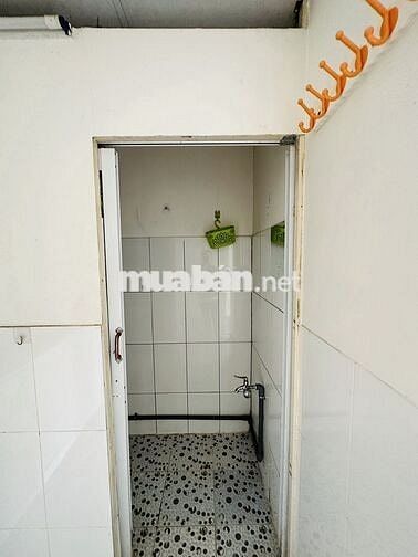 Còn 1 phòng 20m2, trệt & lầu 1,view công viên Aeon Bình Tân