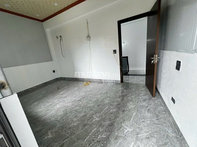 Bán nhà mặt phố cổ trung tâm Hà Đông,  5 tầng, mt 5m nội thất xịn.