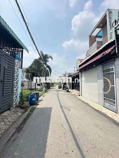 Cần bán đất thổ cư, tổng 3 lô liền kề, kết nối KCN ở Bình Dương