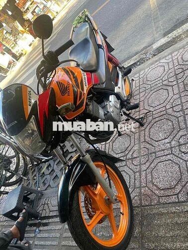 Honda Fortune màu Cam