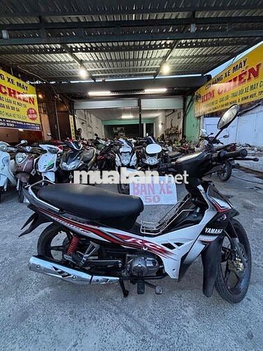 Yamaha Sirius RC Đen trắng đỏ