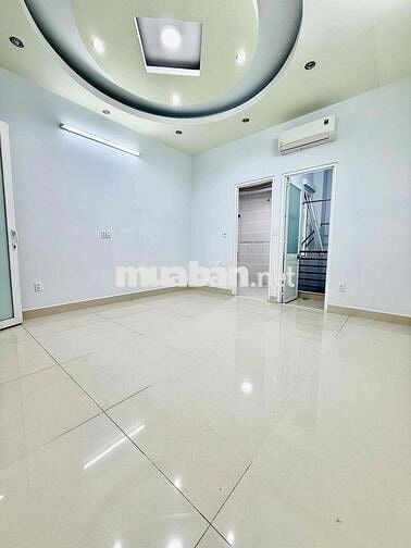 Nhà HXH Bàn Cờ P3 Q3, 4.3x15m, 65m2, 5 tầng, 6pn 5wc