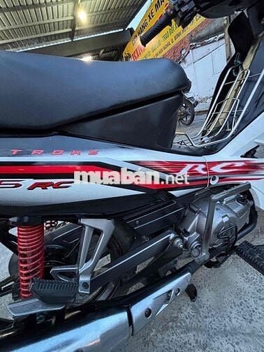 Yamaha Sirius RC Đen trắng đỏ