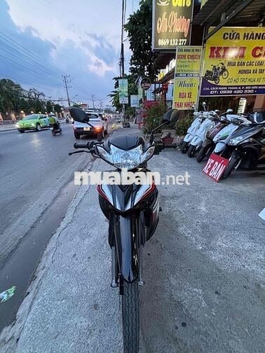 Yamaha Sirius RC Đen trắng đỏ