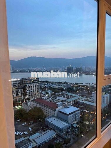 em là chủ nhà cần bán lại căn hộ Fhome