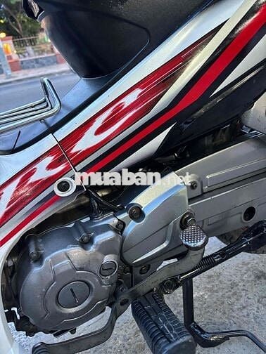 Yamaha Sirius RC Đen trắng đỏ