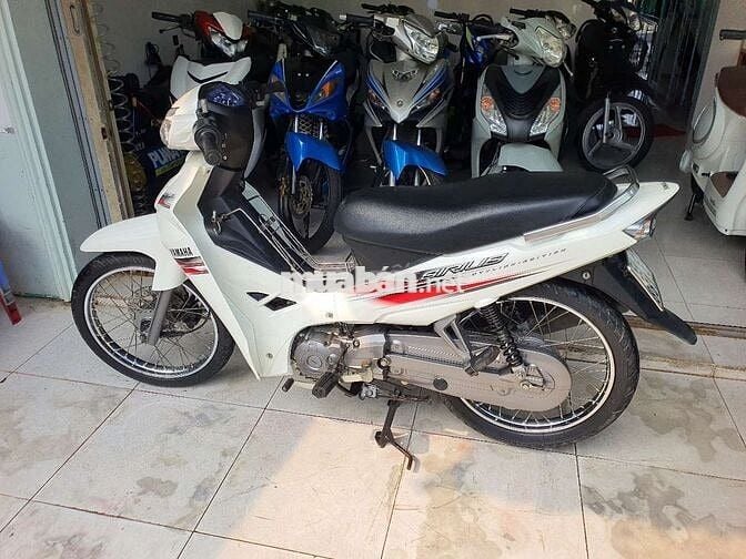 Yamaha Sirius 2018 Trắng 9000 km