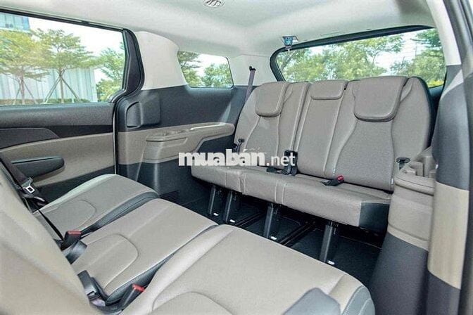T5 CARNIVAL LUXURY 2025 mới 100% giảm thẳng 104tr
