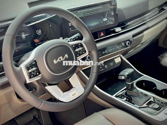 T5 CARNIVAL LUXURY 2025 mới 100% giảm thẳng 104tr