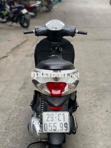 Piaggio Liberty màu Trắng 125cc tiết kiệm xăng