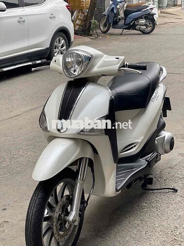 Piaggio Liberty màu Trắng 125cc tiết kiệm xăng
