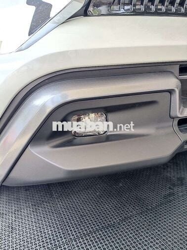 Mitsubishi Xpander Premium Trắng