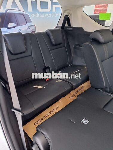 Mitsubishi Xpander Premium Trắng