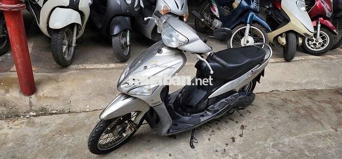 Bán Yamaha Mio Classic màu Bạc