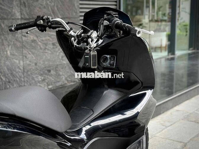 Honda PCX 2019 Đen Bóng Dáng sang trọng