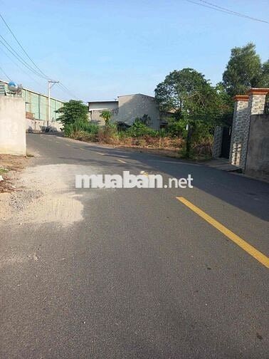 Bán nhà trên đất 259m2, có 150m2 thổ cư tại Vĩnh Tân, TP Tân Uyên