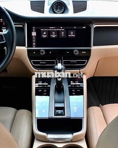 Porsche Macan 2024 Xám 19.000 Miles