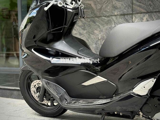 Honda PCX 2019 Đen Bóng Dáng sang trọng