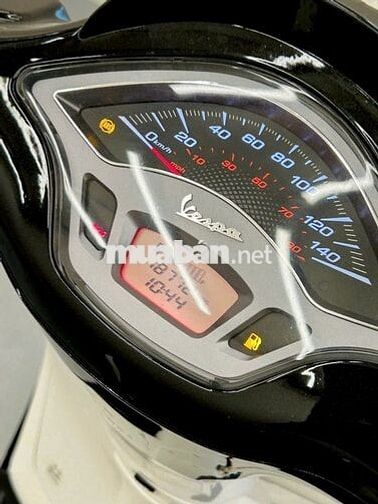 Piaggio Vespa Sprint 125 ABS 2021 Trắng 18000 km