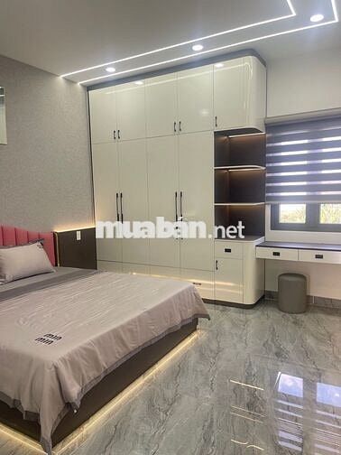 NHÀ PHỐ 5 TẦNG CAO CẤP Q12 – THANG MÁY NHẬP KHẨU – KIẾN TRÚC HIỆN ĐẠI