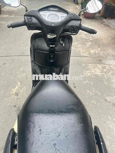 Honda Lead 2011 Vàng kem