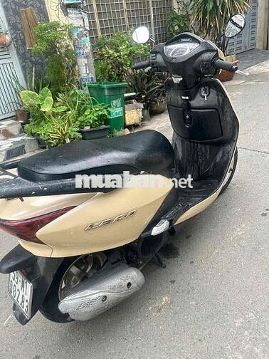 Honda Lead 2011 Vàng kem