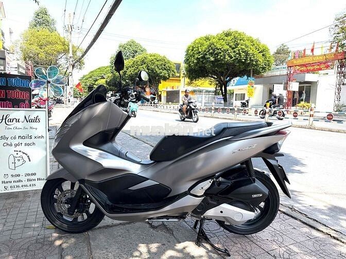 Honda PCX 125 2018 Bạc 9 chủ ký giấy sang tên