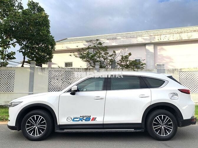 Mazda CX-8 Luxury 7 chỗ Trắng