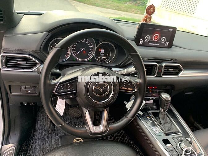 Mazda CX-8 Luxury 7 chỗ Trắng