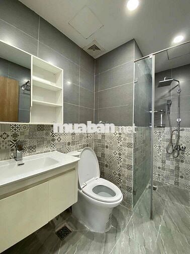 Ở ngay căn 1PN riêng, 1WC đầy đủ nội thấy y hình The Botanica Phổ Quan