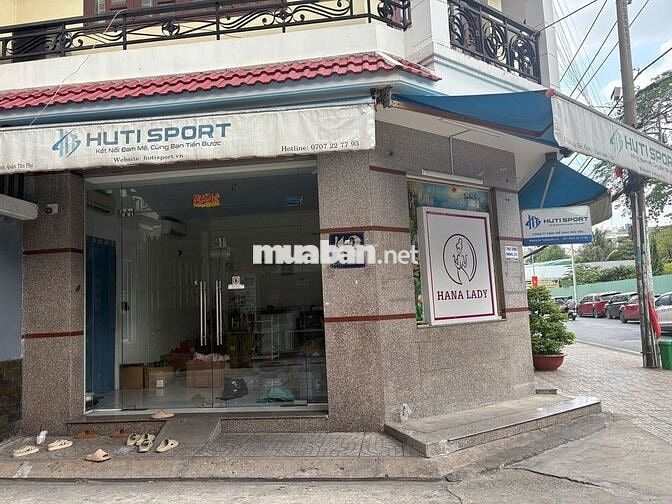 HUTI SPORT TUYỂN NHÂN SỰ 1 NAM GÓI HÀNG