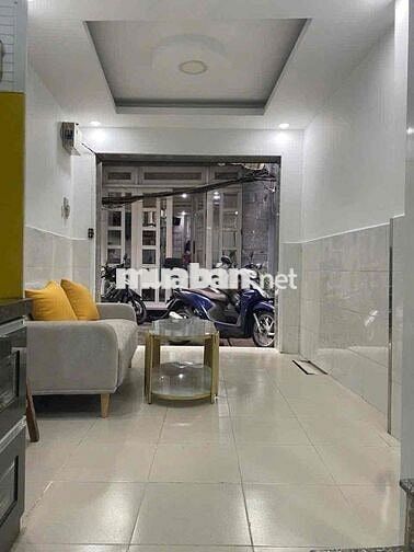 Cho Thuê Nhà Trần Phú Quận 5 - 48M2 3 Tầng 4 PN - 14 Triệu