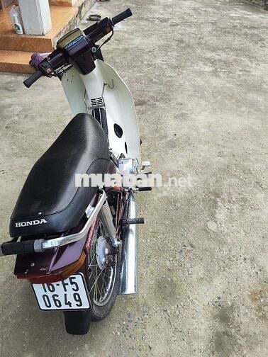 Honda Dream Thái màu Nâu