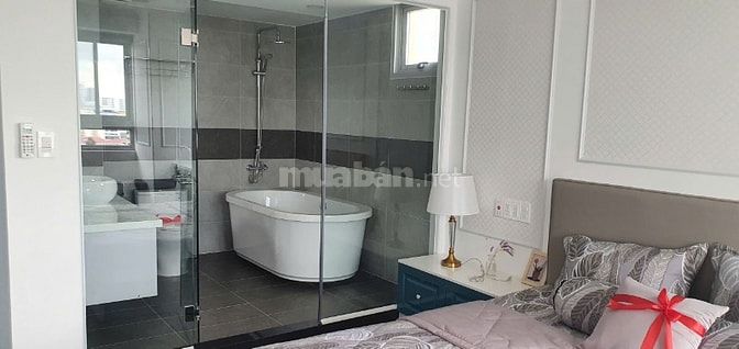 Cho thuê căn hộ cao cấp Q7, 2pn 2wc full nội thất, giá 28 triệu
